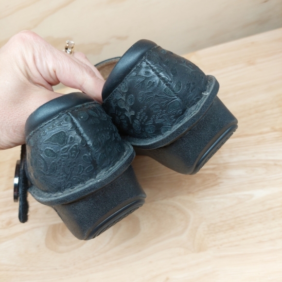 Alegria Paloma PAL Embossed Floral Black Mary Jane Clogs Shoes EU36 - Picture 5 of 9